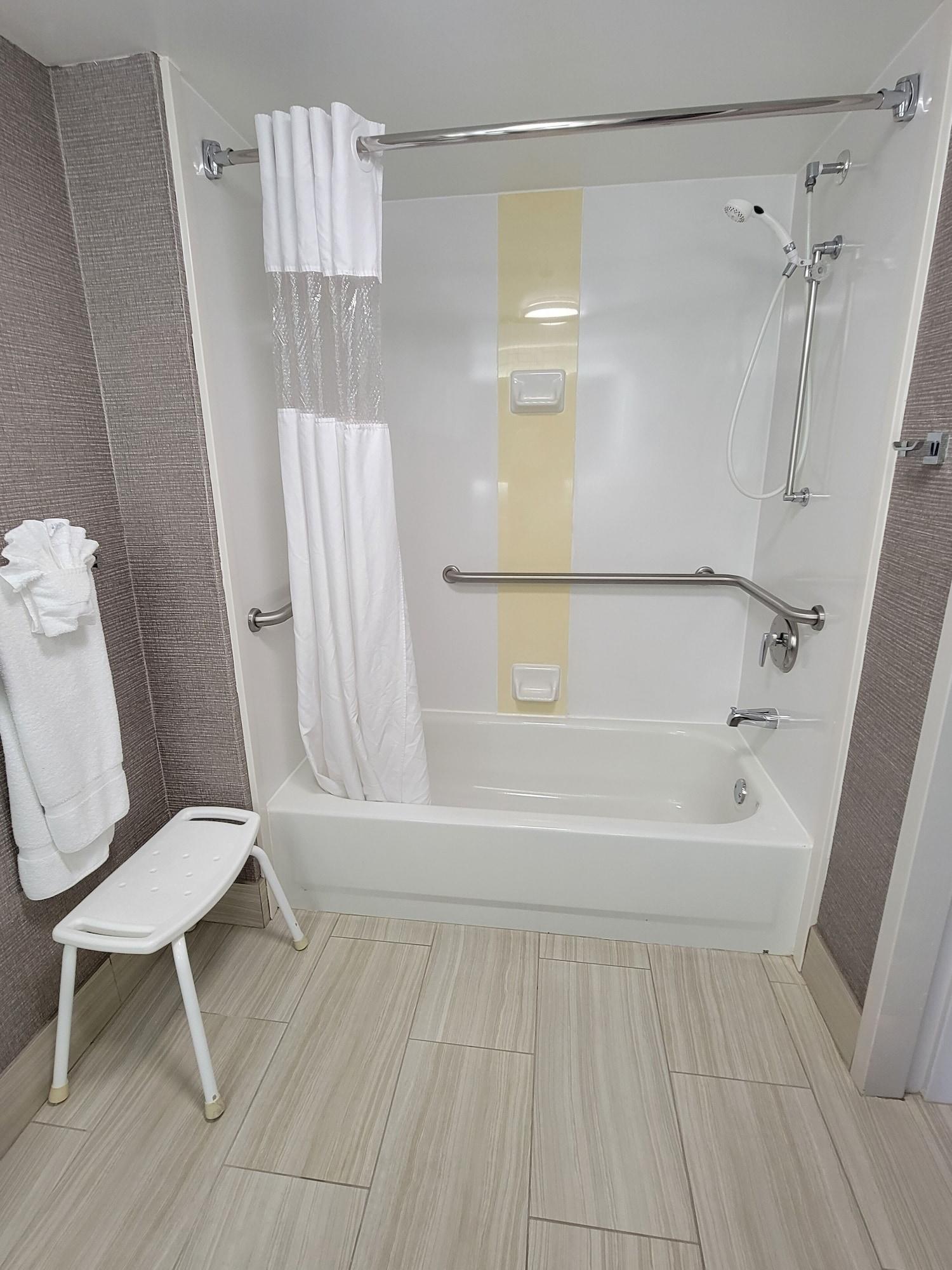 Wingate By Wyndham Greenville Airport Екстер'єр фото