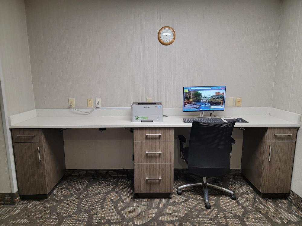 Wingate By Wyndham Greenville Airport Екстер'єр фото